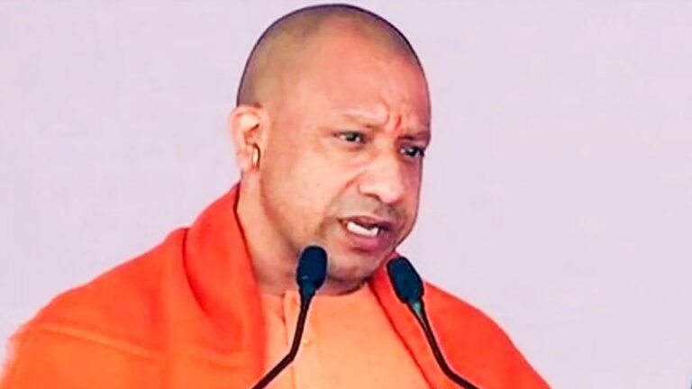 CM Yogi Death Threat:  CM योगी को दी ‘I Love Muhammad’ के मंच से खुलेआम धमकी, मौलाना बोला- उसे यहीं दफना दूंगा अगर…