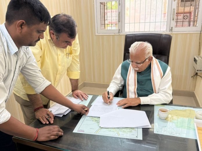manohar lal.