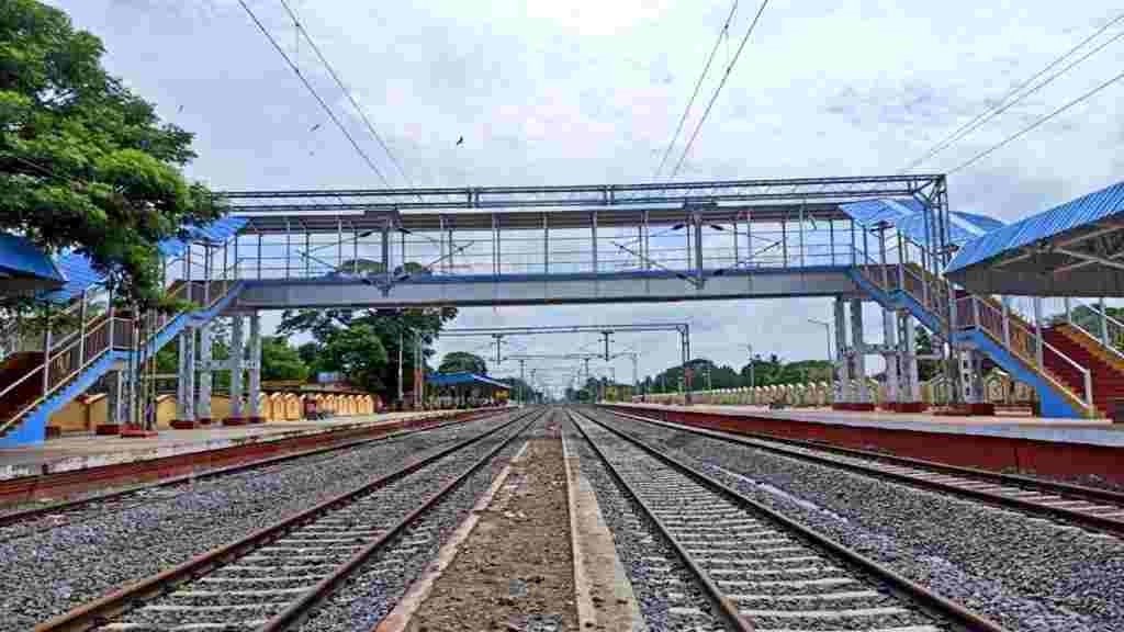 रेल लाइन