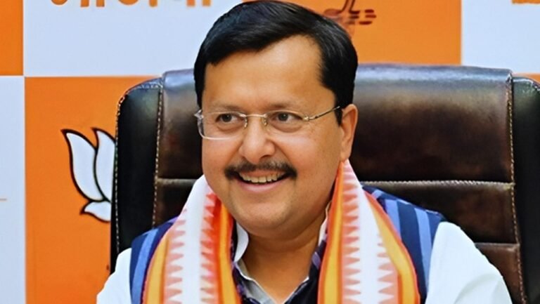 Nitin Naveen took major decisions.